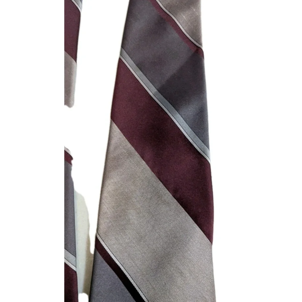 Vintage Wembley WemSilk Tie Mens Burgundy Grey Silver Striped Silk Blend Retro